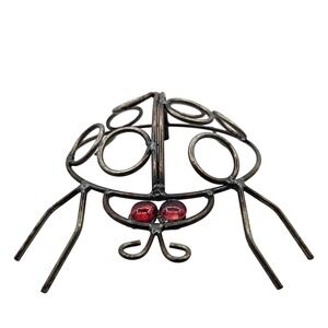 Handcrafted Metal Garden Decor Ladybug‎